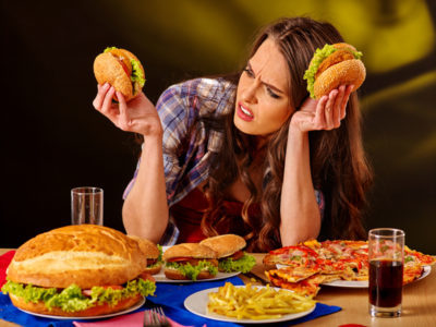 eating-fast-food-400